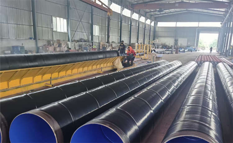 2420-12mm螺旋鋼管，200mm螺旋鋼管，1000-20mm鋼立柱，鋼材場(chǎng)2320mm螺旋焊管