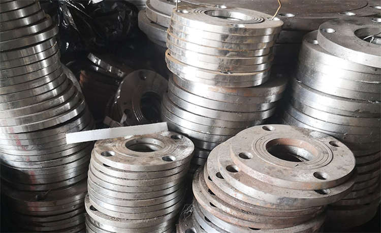 2000螺旋鋼管，賀州1400給水鋼管，螺旋管2600，鋼材場(chǎng)螺旋鋼管