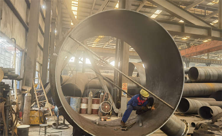 1400mm螺旋焊管，河池政污水防腐管，1520螺旋管，廠家直銷售后完善