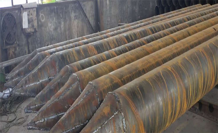 1820螺旋焊管，防城港內(nèi)徑1800mm螺旋焊管，920螺旋鋼管，1920螺旋焊管廠家