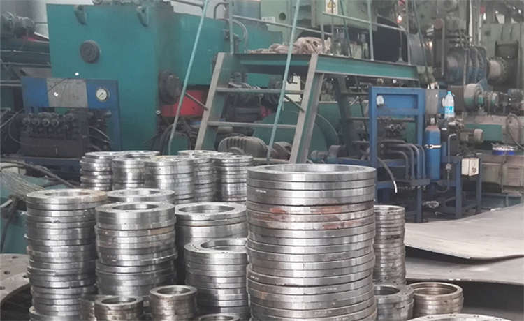 609mm鋼管樁，內(nèi)徑1800mm螺旋焊管，鋼材場Q235B螺旋焊管，1920mm螺旋管