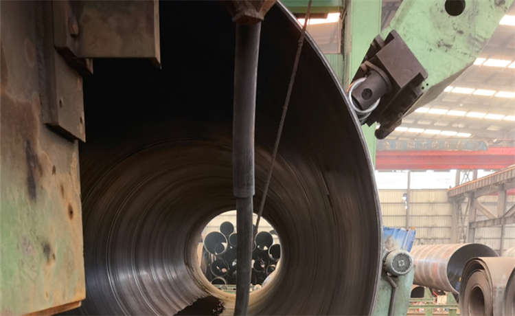 外徑529mm螺旋管，深圳DN1900mm螺旋管，3300mm螺旋焊管，鋼材場幕墻鍍鋅方管