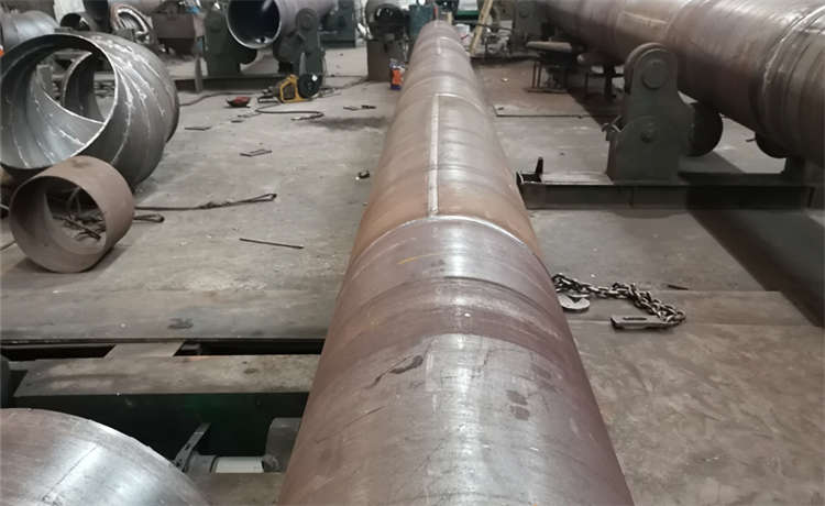 內(nèi)徑400mm螺旋焊管，欽州1620螺旋焊管，1700mm螺旋鋼管，鋼材場供水鋼管廠家