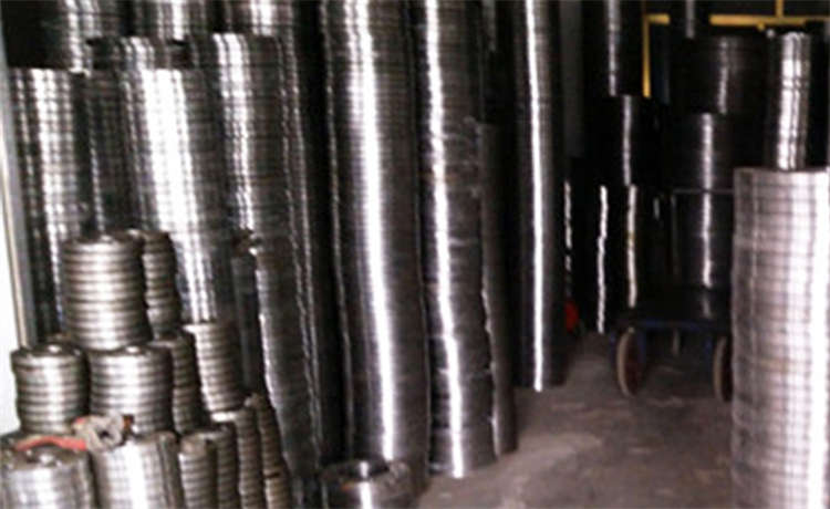 鋼材場(chǎng)900mm螺旋焊管，貴港dn1400螺旋管，1600自來(lái)水鋼管，環(huán)氧瀝青煤防腐螺旋管