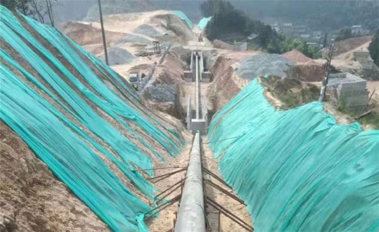 dn1700mm螺旋焊管，720-6mm螺旋鋼管，螺旋鋼管加工廠，循環(huán)水螺旋鋼管廠家