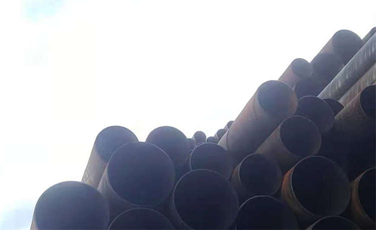 1620-10mm螺旋焊管，325mm無縫管，1920-12mm螺旋焊管，實(shí)力雄厚的鋼管