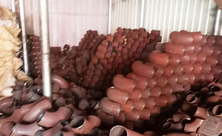 鋼鐵世界1320mm螺旋鋼管，柳州1520-10mm螺旋管，鋼板卷管，鋼材場中板價(jià)格