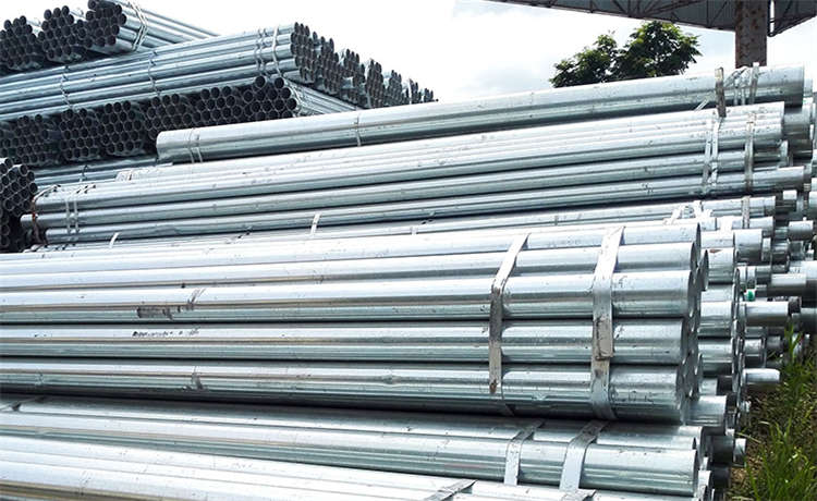 2700 濾水螺旋鋼管，深圳鋼材場(chǎng)鍍鋅鋼管，630-8mm螺旋管，尖樁鋼管樁廠家