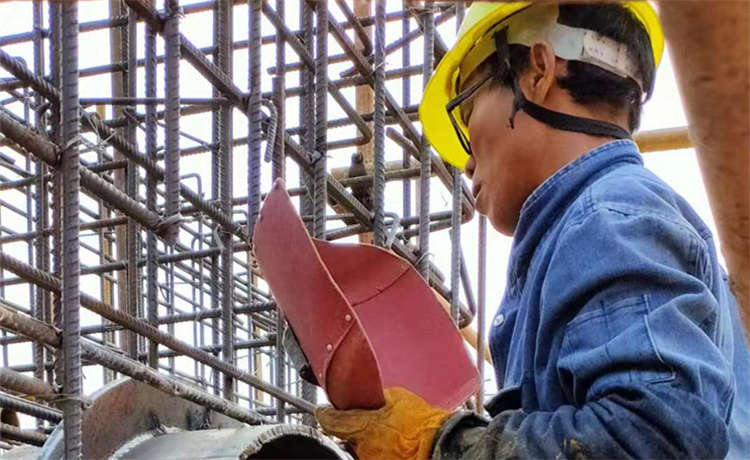 鎖扣鋼管樁廠家，國內知名螺旋鋼管廠家，dn500螺旋管，650mm螺旋鋼管